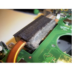 Curatare laptop de praf si inlocuirea pastei termo