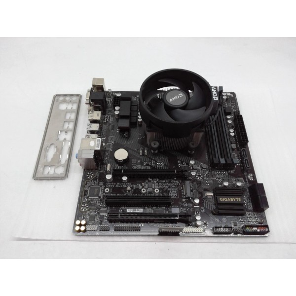 Kit Placa de baza Gigabyte GA-AB350M-D3H DDR4 USB 3.0 HDMI + Procesor Ryzen 3 2200G